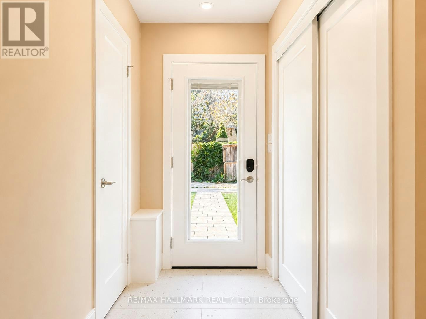 L-72 Jones Avenue, Toronto, ON, M4M 2Z8 - 22