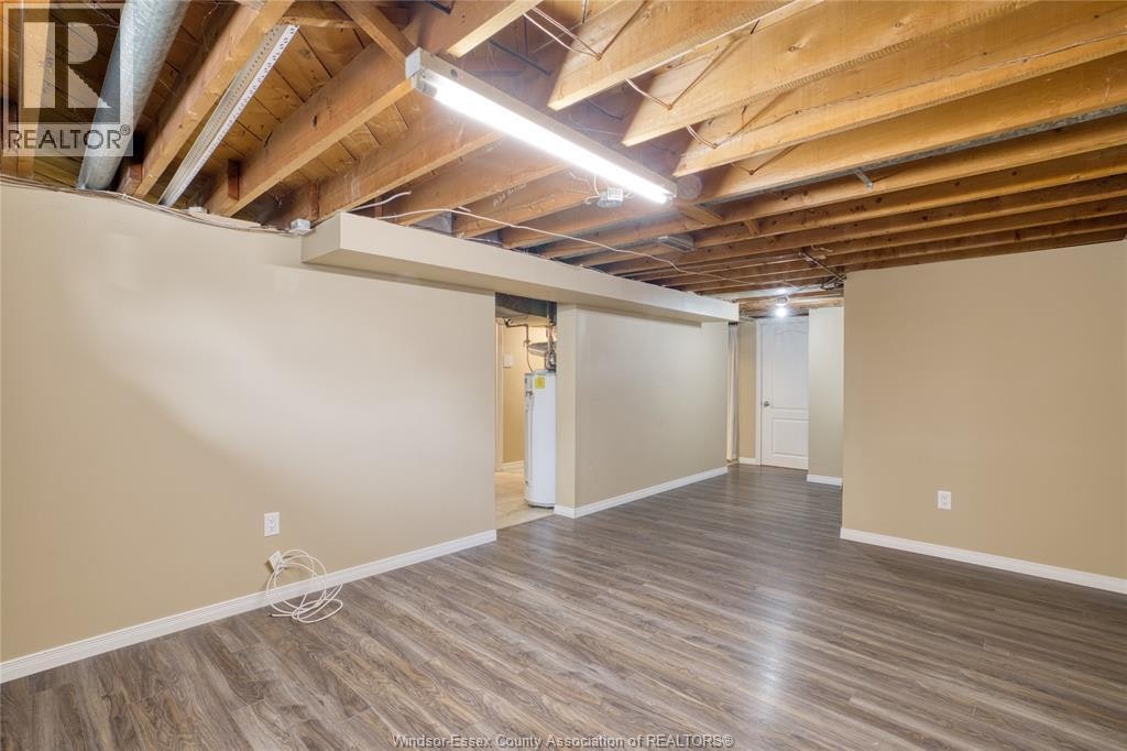 3858 Hillcrest Boulevard, Windsor, ON, N9C 2E3 - 13