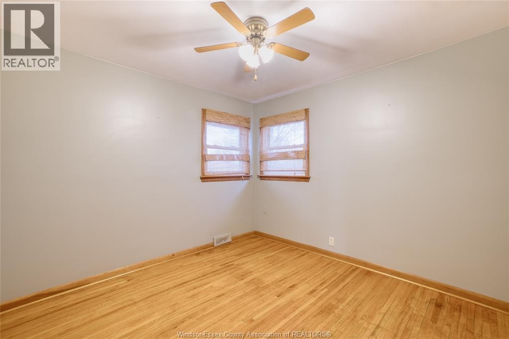 3858 Hillcrest Boulevard, Windsor, ON, N9C 2E3 - 10