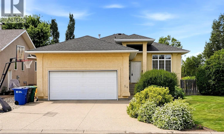 54 Qu'appelle Crescent