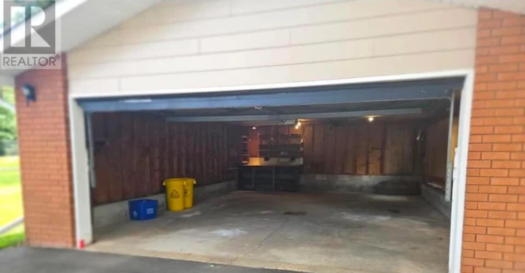 32 Park Drive, Petawawa, ON, K8H 2E1 - 3