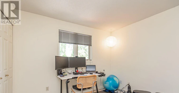 18 Hesse Crescent, Ottawa, ON, K2S 1E4 - 20
