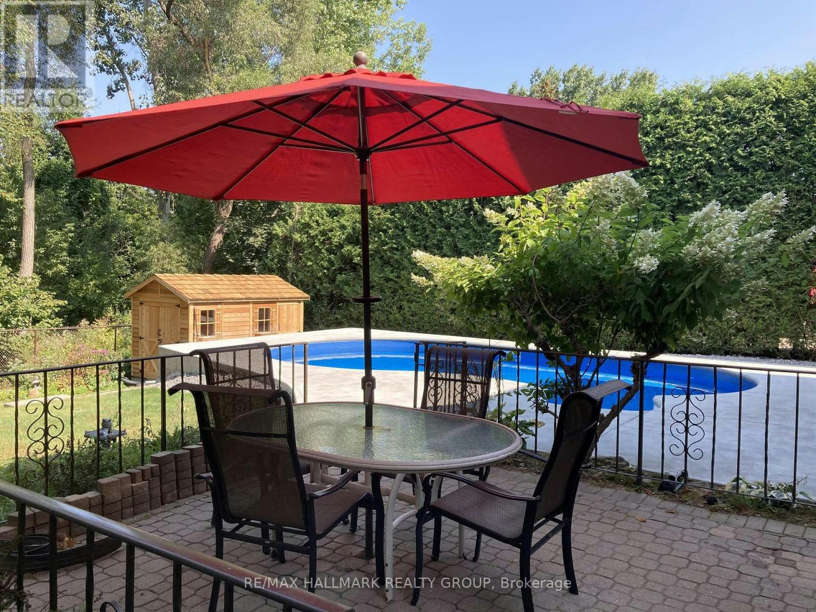 18 Hesse Crescent, Ottawa, ON, K2S 1E4 - 28