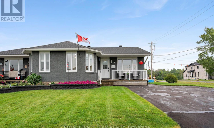 2 Billings Avenue W