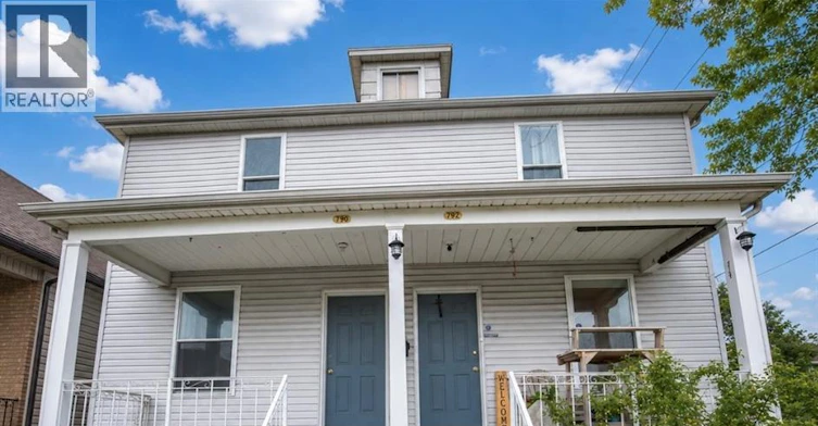 790 Marentette, Windsor, ON, N9A 1Z6