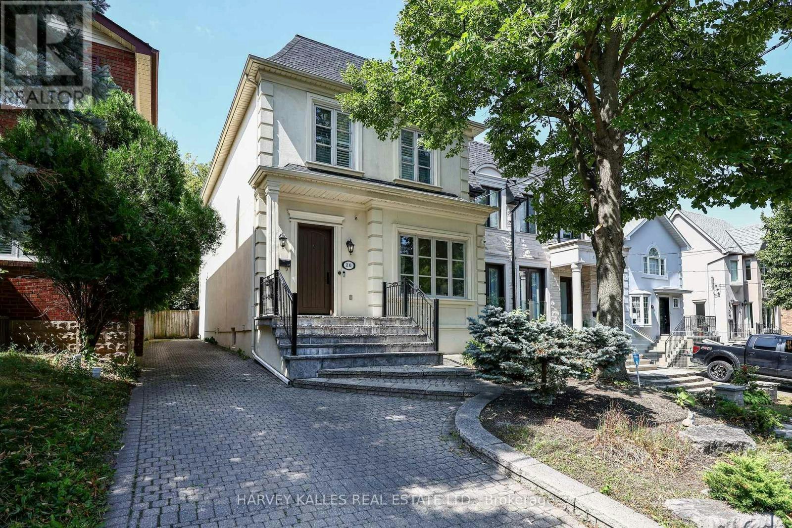 30 Walder Avenue, Toronto, ON, M4P 2R6