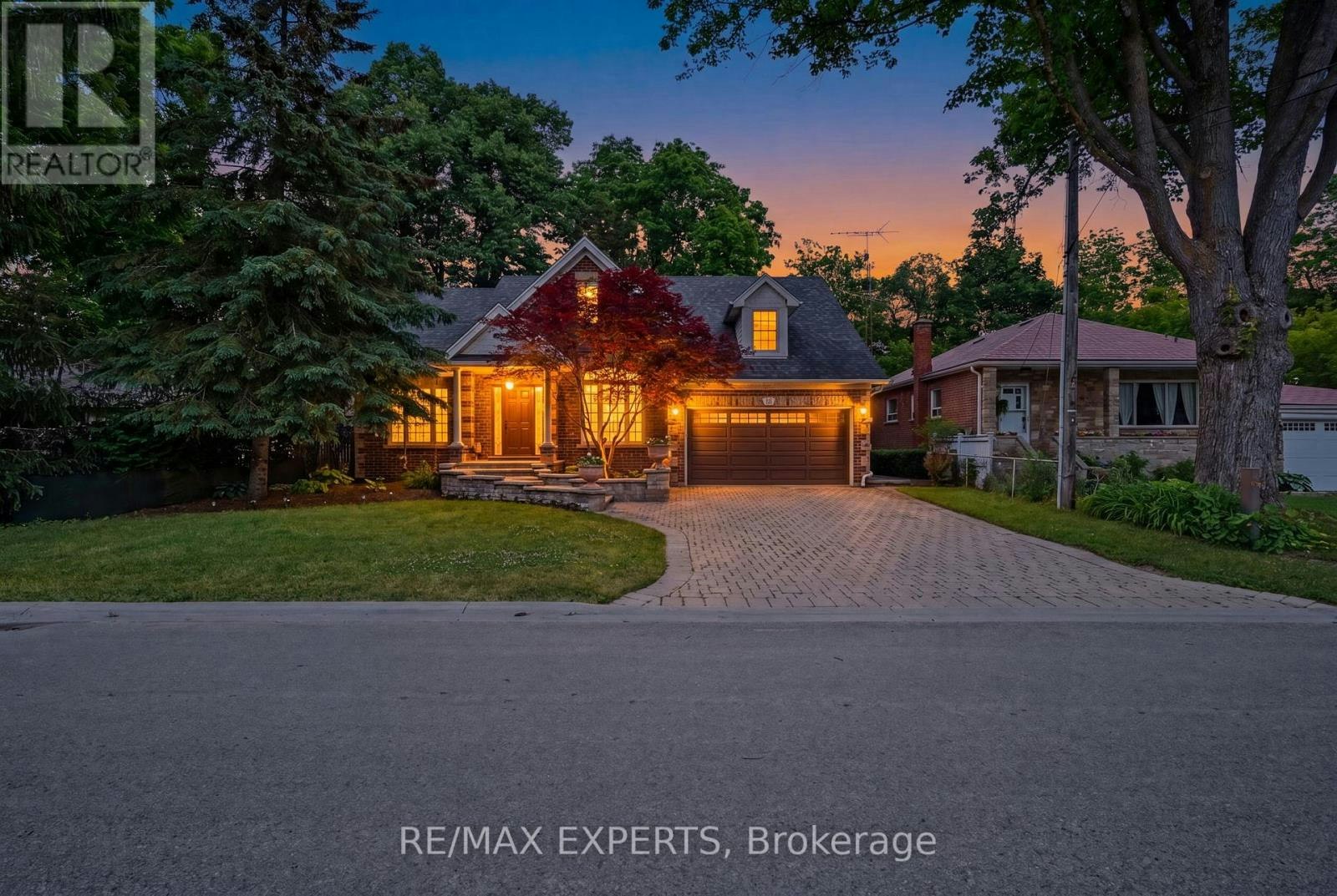 91 Napier Street, Vaughan, ON, L0J 1C0