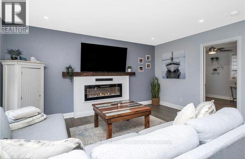 107 Main Street N, Halton Hills, ON, L7G 3H5 - 12