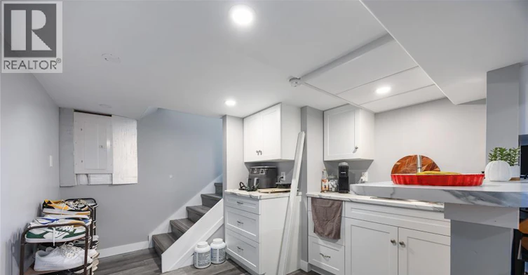 275 Kathleen Avenue, Sarnia, ON, N7T 1E4 - 3
