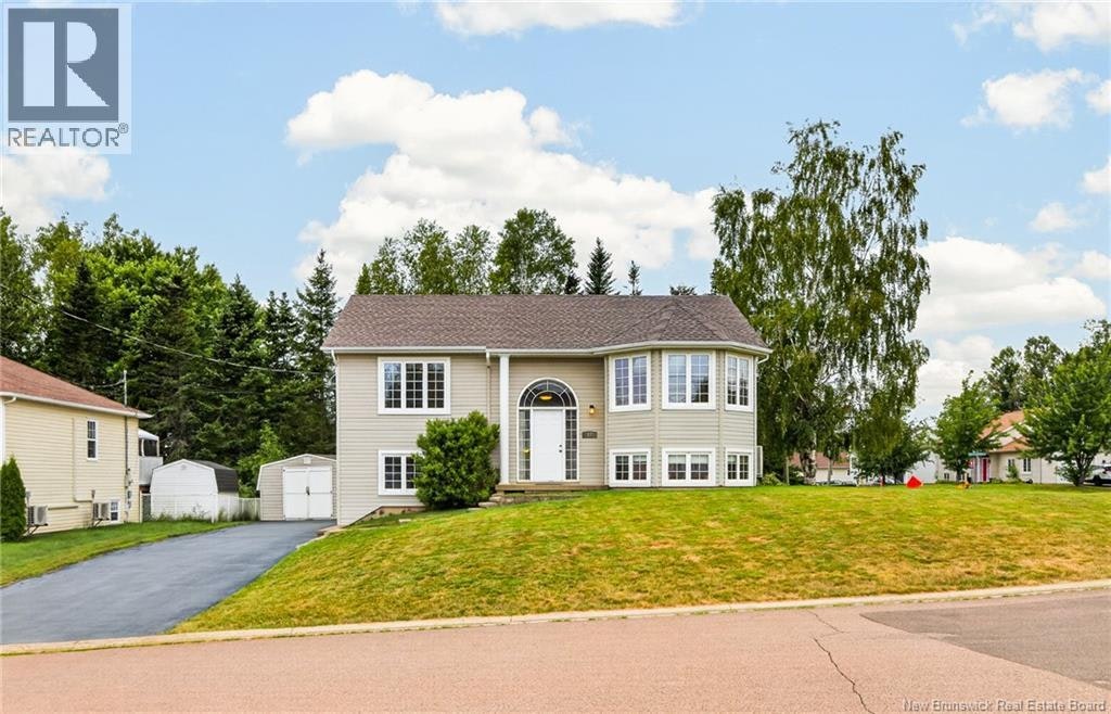 11 Marin Street, Dieppe, NB, E1A 7V8