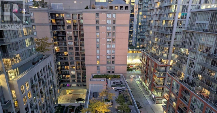 1403-30 Nelson Street, Toronto, ON, M5V 0H5 - 11