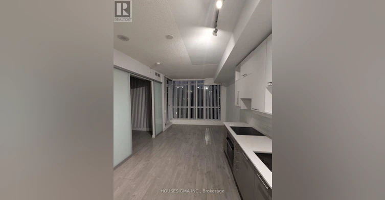 1403-30 Nelson Street, Toronto, ON, M5V 0H5 - 2