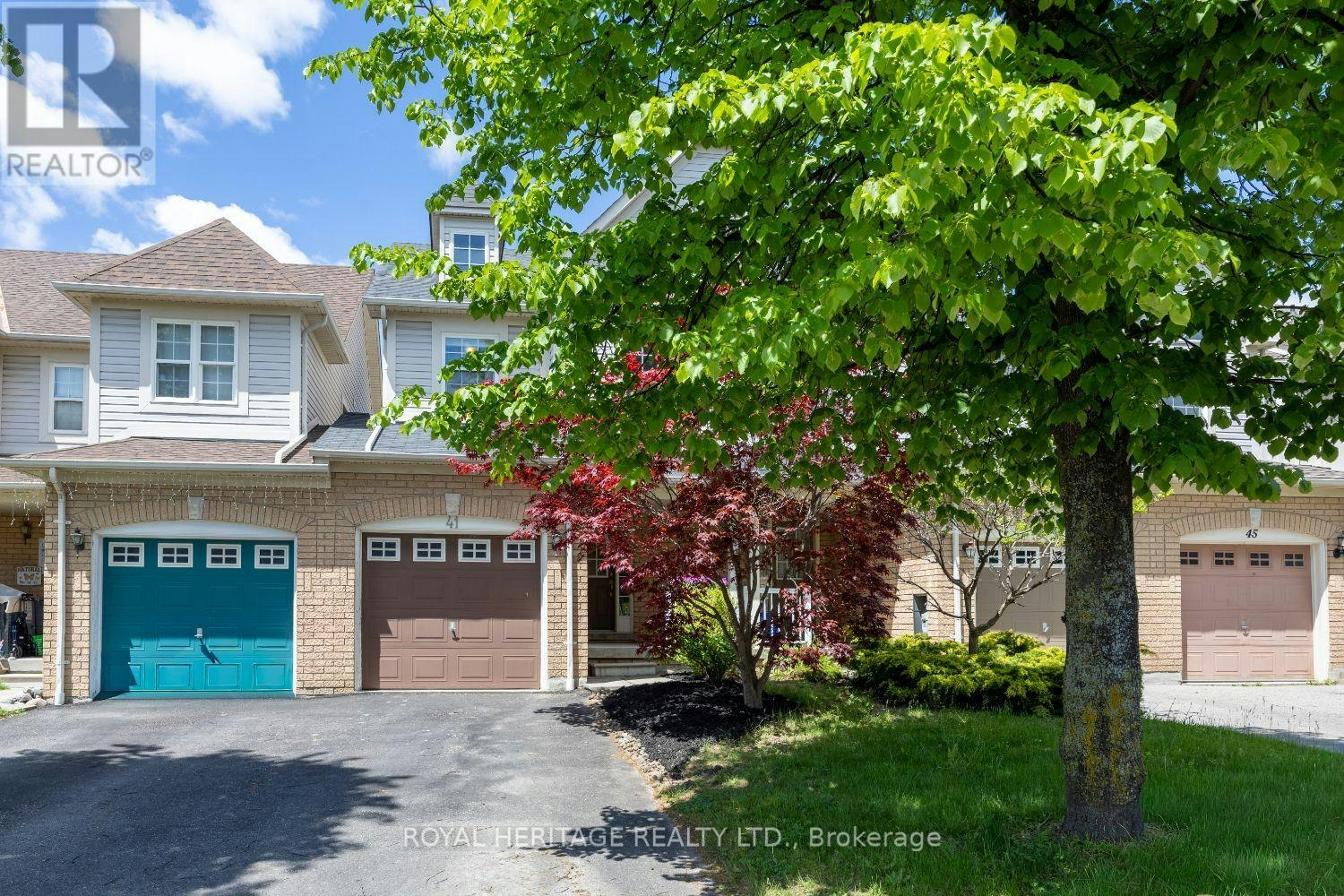 41 Toscana Drive, Whitby, ON, L1R 2Z4