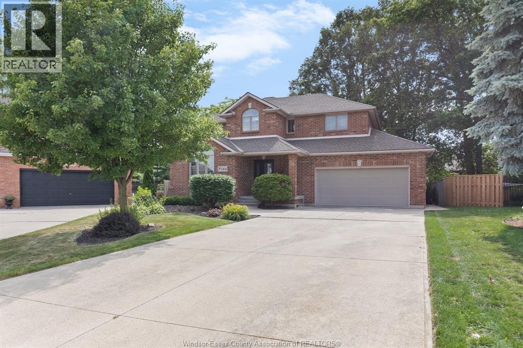 144 Pheasant Run, Lakeshore, ON, N8L 0Z7