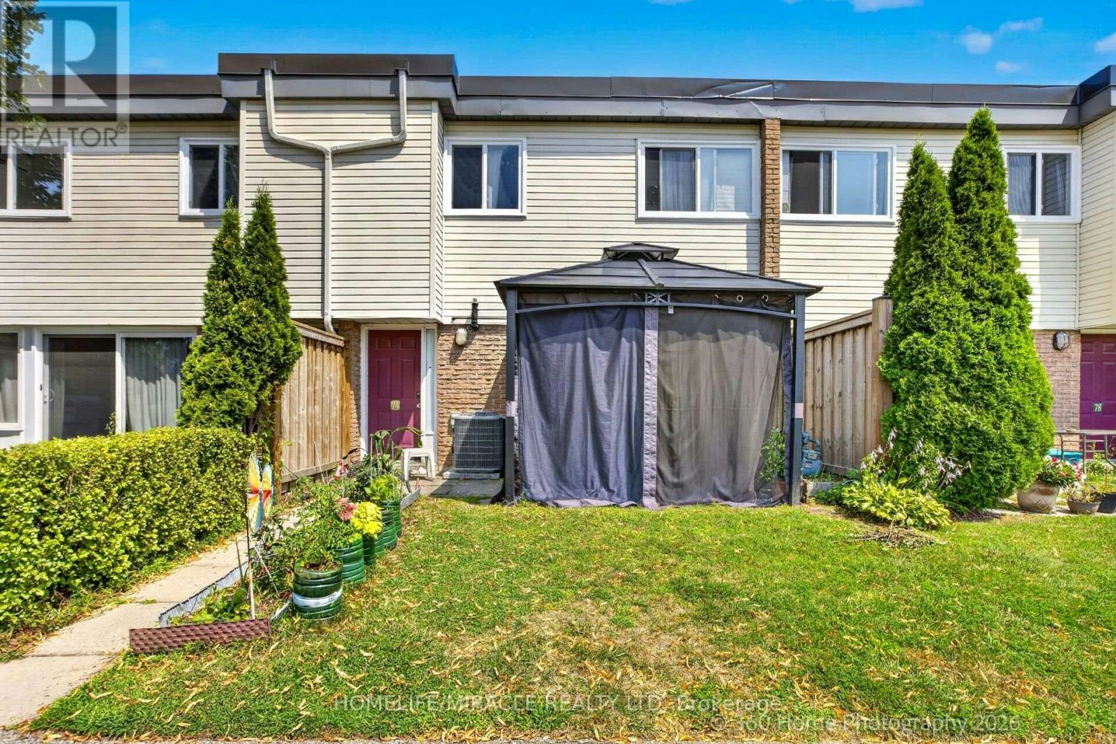 165-74 Springfair Avenue, Aurora, ON, L4G 3M2