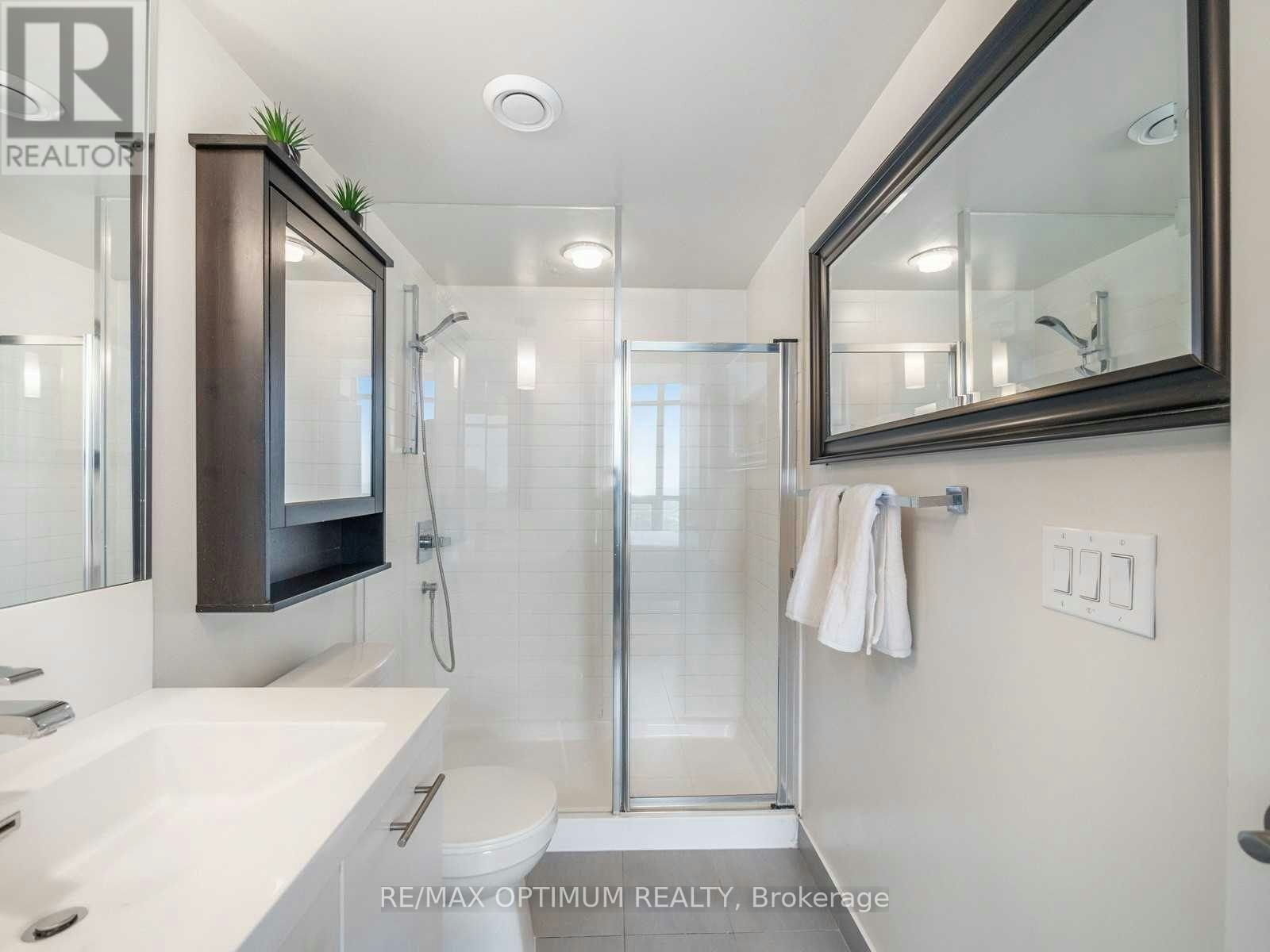 1809-1 Valhalla Inn Road, Toronto, ON, M9B 1S9 - 30