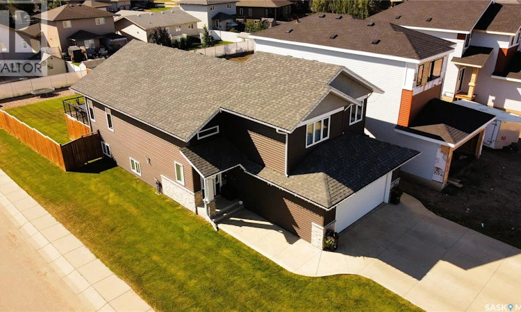 626 Kinloch Crescent