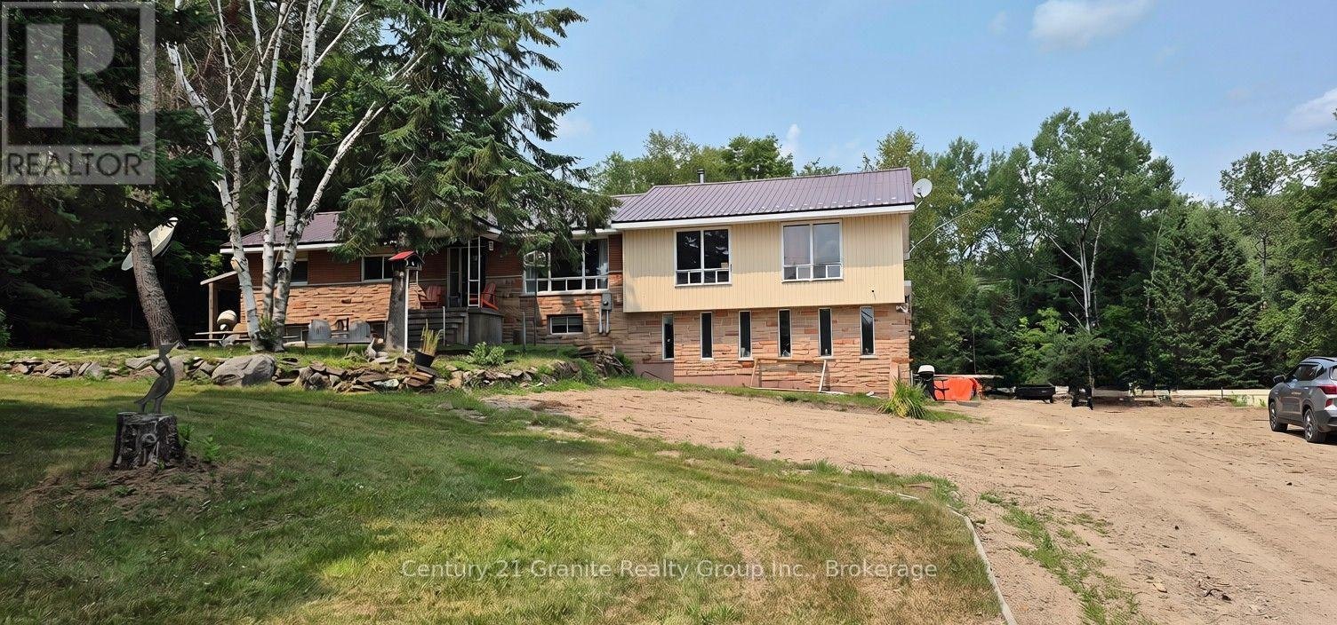 A-3985 Loop Road, Dysart et al, ON, K0L 1X0 - 2