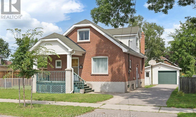 72 Kent Street