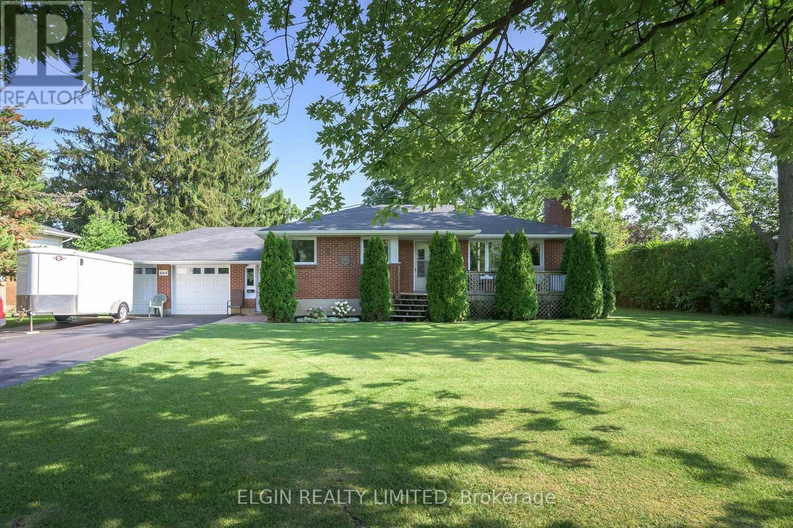 664 Elm Street, St. Thomas, ON, N5R 1L3