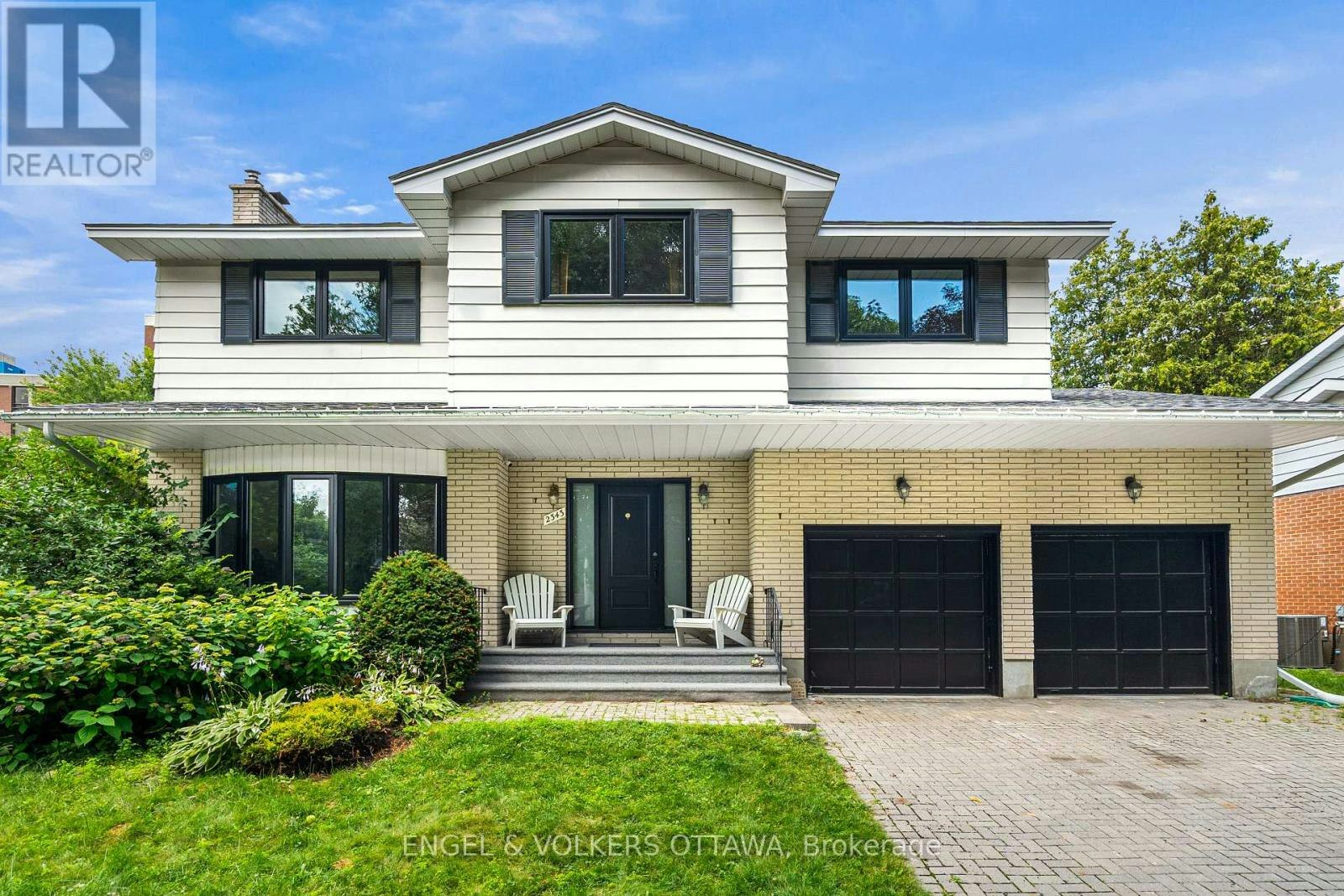 2343 Whitehaven Crescent, Ottawa, ON, K2B 5H2