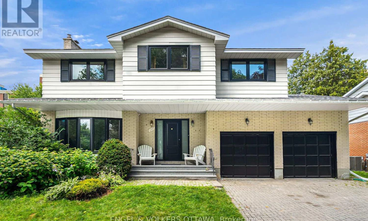 2343 Whitehaven Crescent