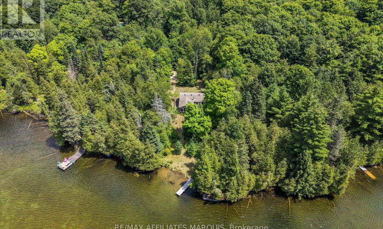 1015 Penyck Lake Lane