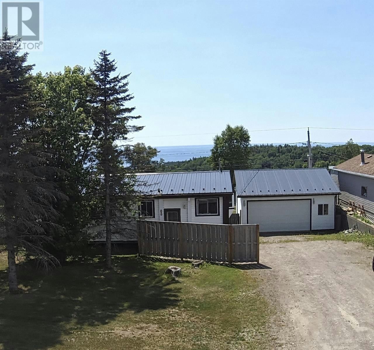 88 Lakeview Drive, Terrace Bay, ON, P0T 2W0