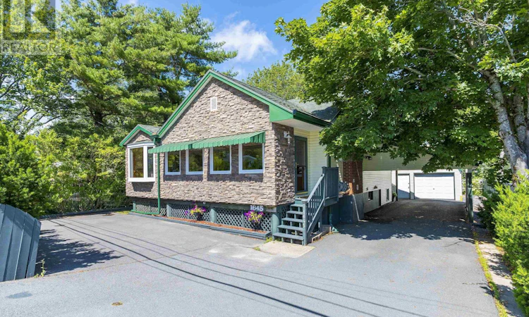 1645 St Margarets Bay Road