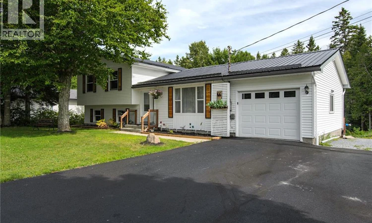 44 Wedgewood Drive