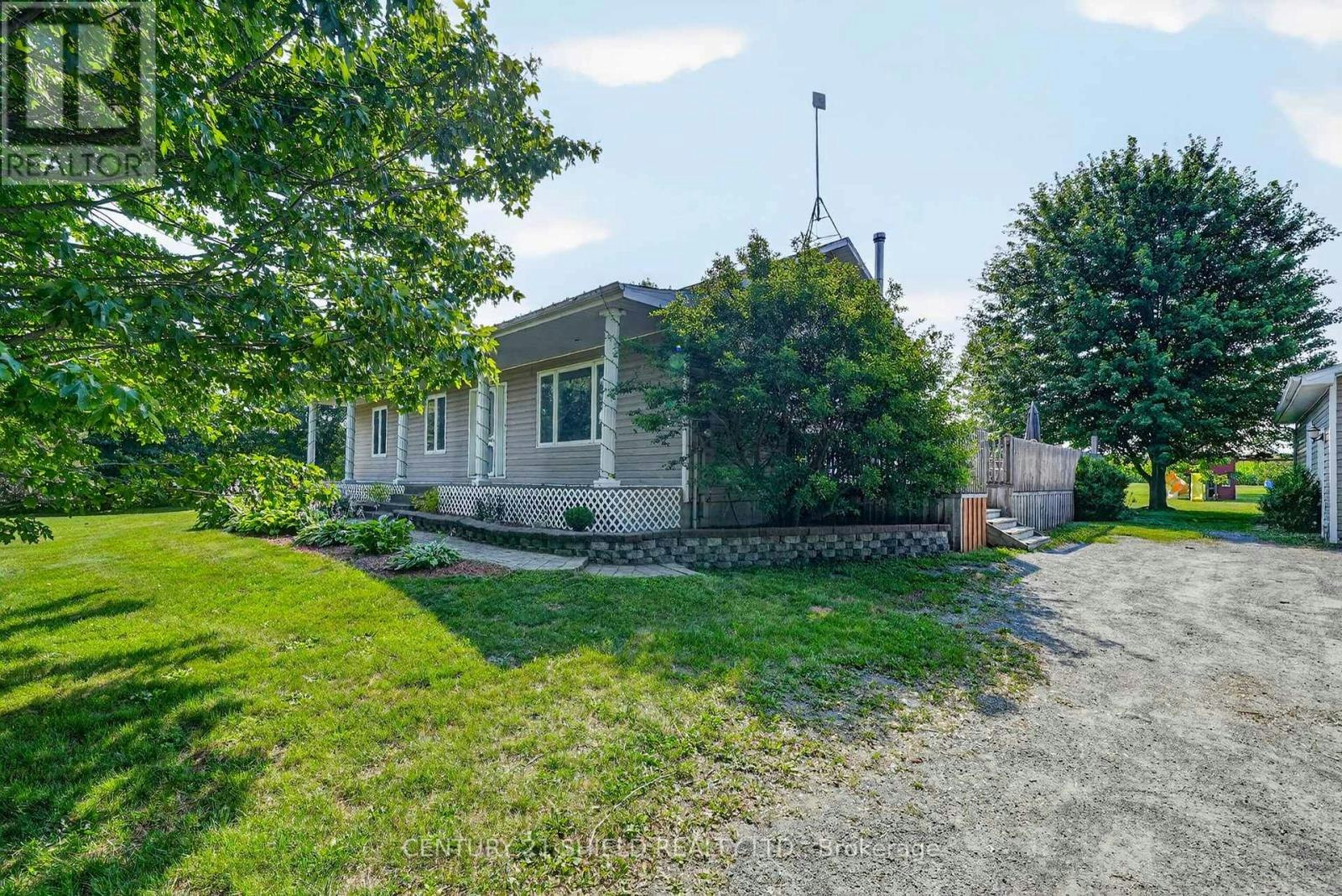 17614 Bloomington Road, Monkland, ON, K0C 1T0