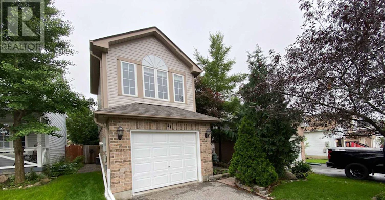 41 Copeman Crescent, Barrie, ON, L4N 8B5