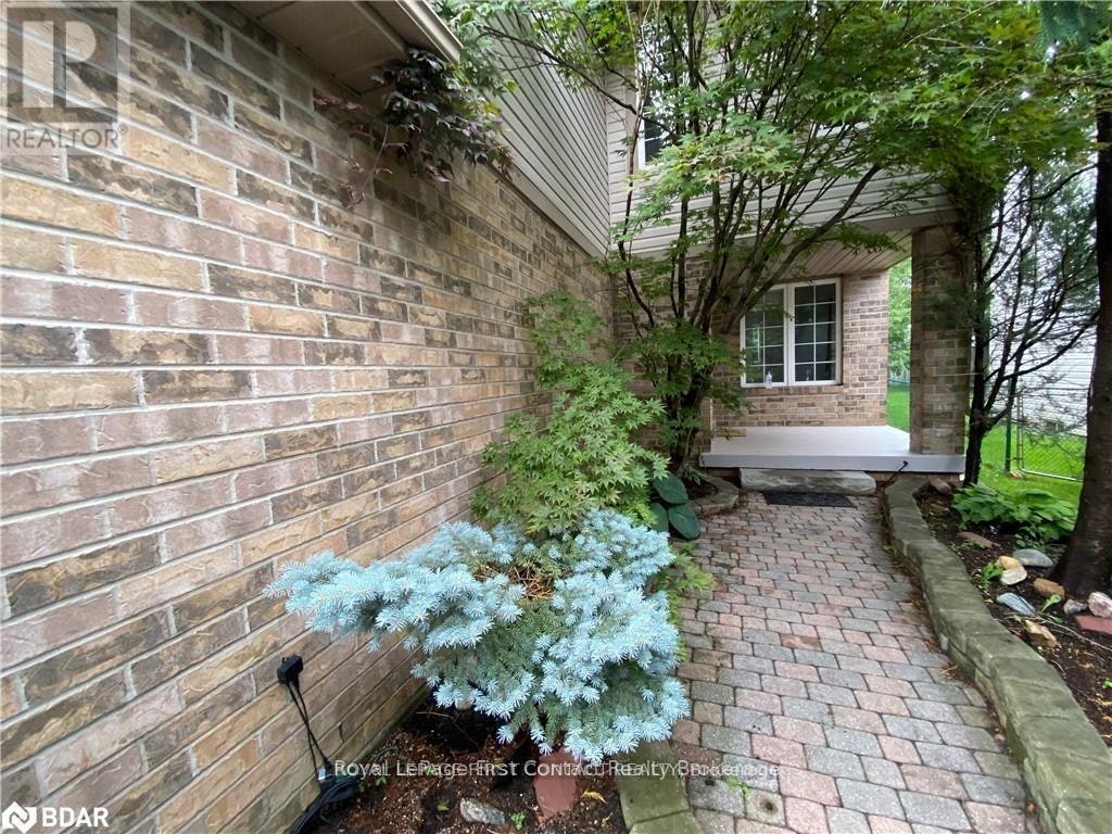 41 Copeman Crescent, Barrie, ON, L4N 8B5 - 3