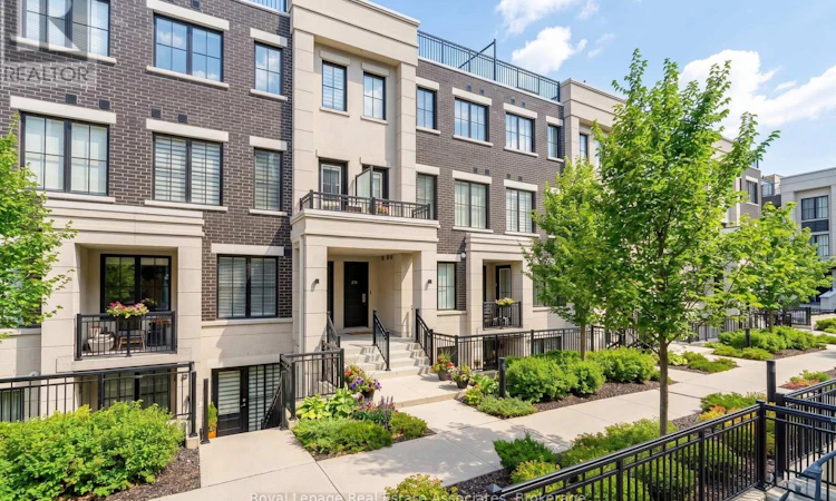 511-657 Cricklewood Drive