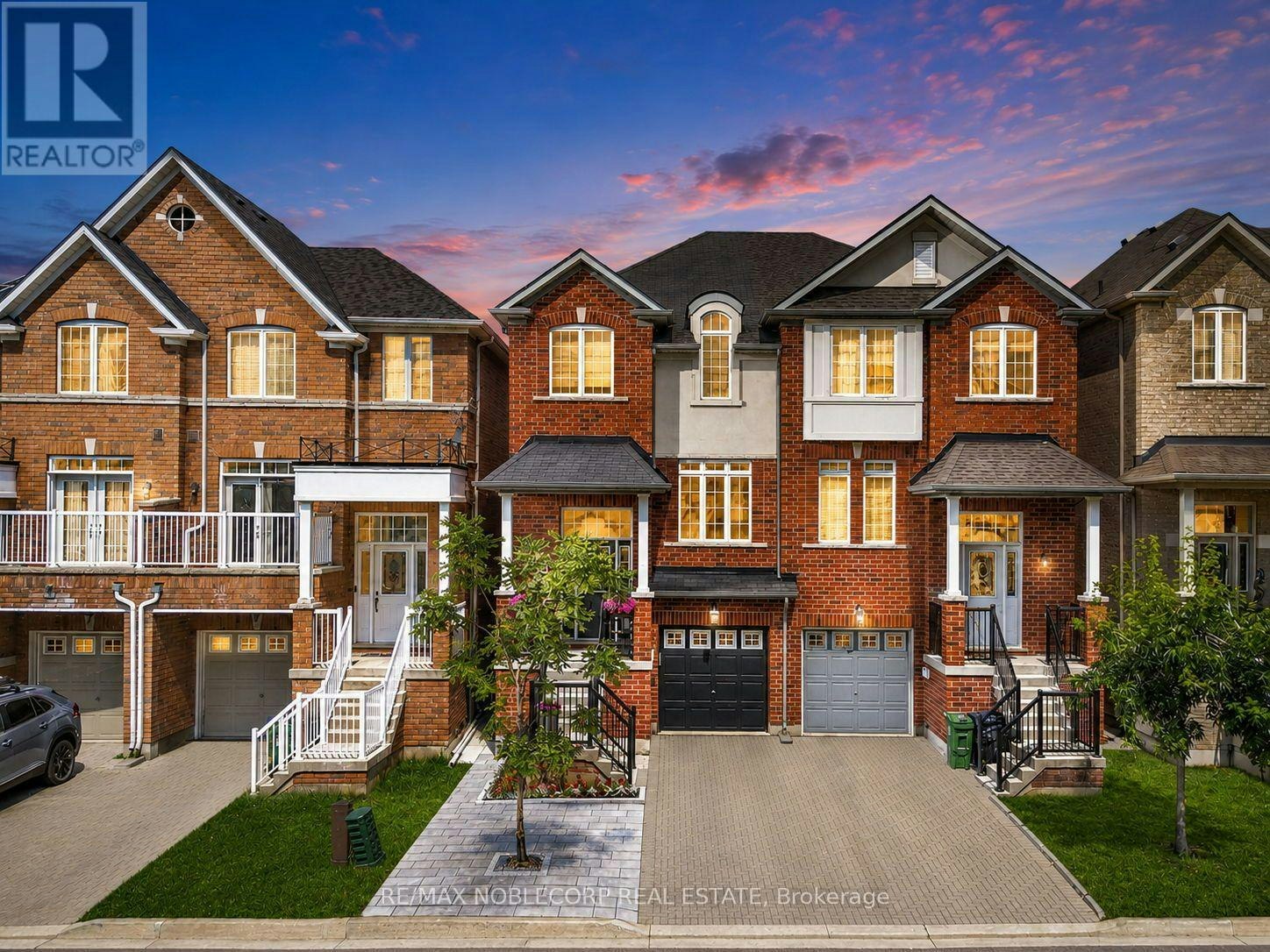 44 Lou Pomanti Street, Toronto, ON, M9M 0C2
