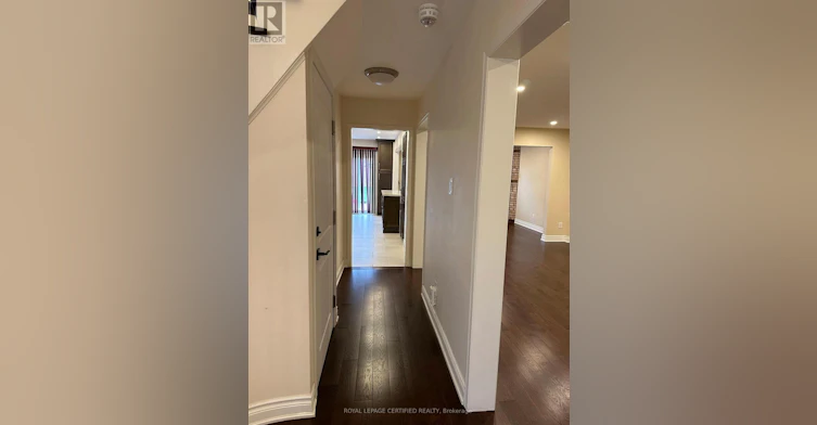 MAIN-210 Ecclestone Drive, Brampton, ON, L6X 3R1 - 17