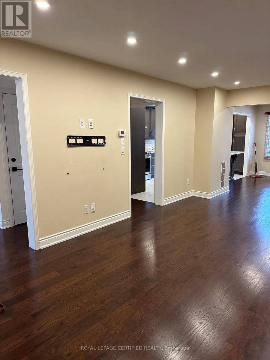 MAIN-210 Ecclestone Drive, Brampton, ON, L6X 3R1 - 24