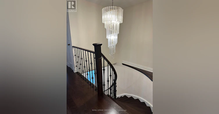 MAIN-210 Ecclestone Drive, Brampton, ON, L6X 3R1 - 9