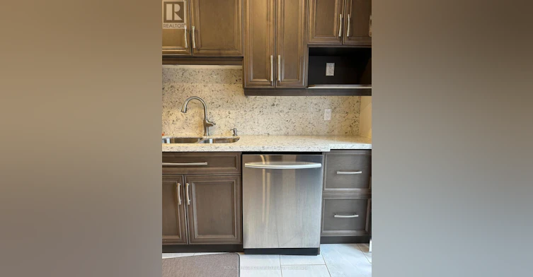 MAIN-210 Ecclestone Drive, Brampton, ON, L6X 3R1 - 5