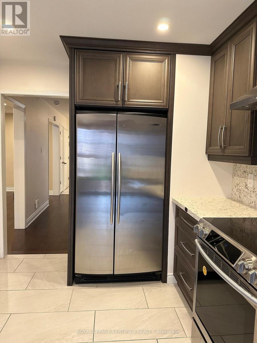 MAIN-210 Ecclestone Drive, Brampton, ON, L6X 3R1 - 6