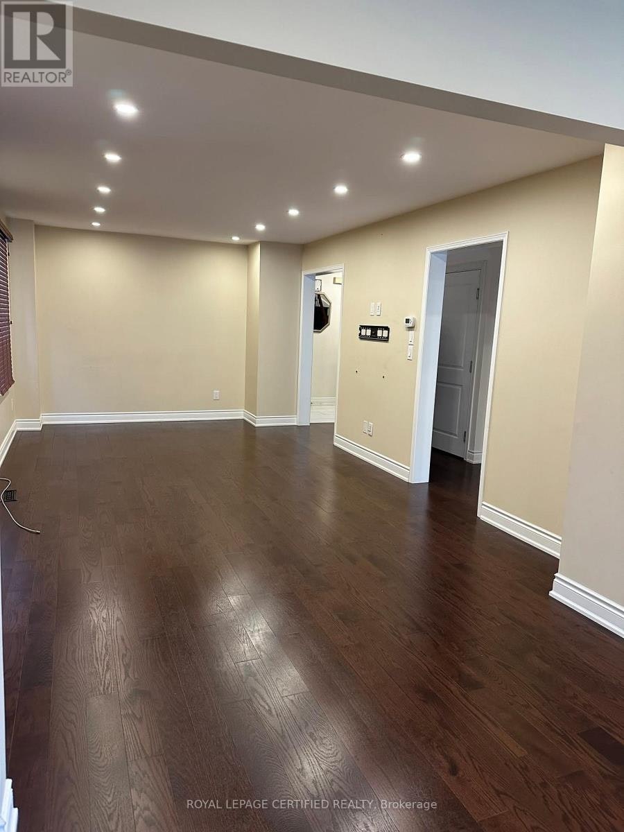 MAIN-210 Ecclestone Drive, Brampton, ON, L6X 3R1 - 15