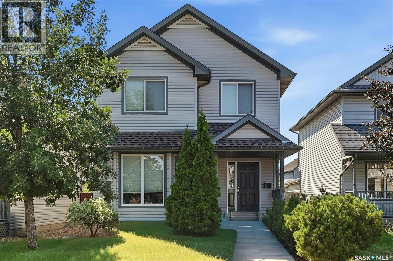 523 Denham Way, Saskatoon, SK, S7R 1E5