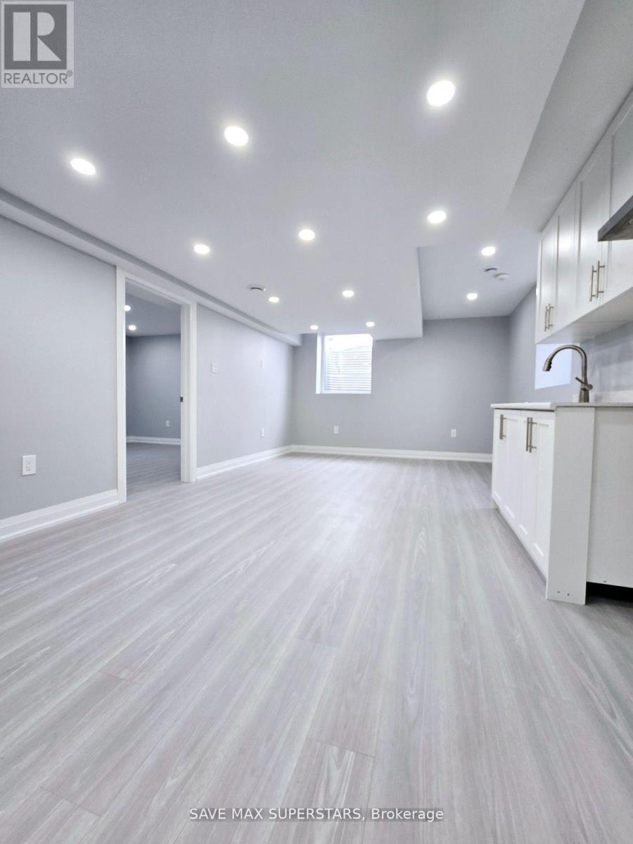 LOWER-201 Roy Mcdonald Drive, London, ON, N6L 0J1 - 13