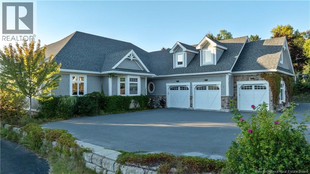 1121 Kennebecasis Drive, Saint John, NB, E2K 5A7