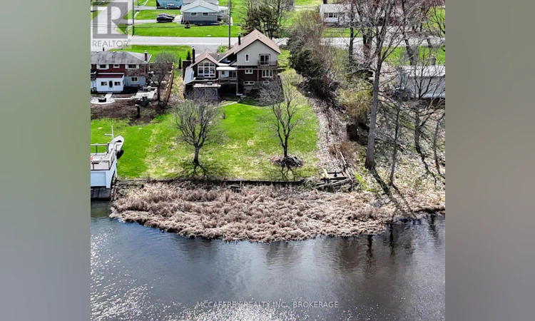 79 River Road
