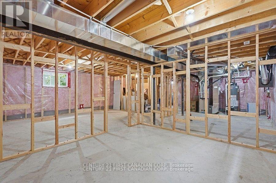 464 Jessica Way Road, London, ON, N6H 5L4 - 42