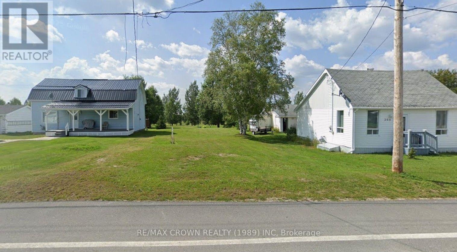 204 Ross Road, Smooth Rock Falls, ON, P0L 2B0