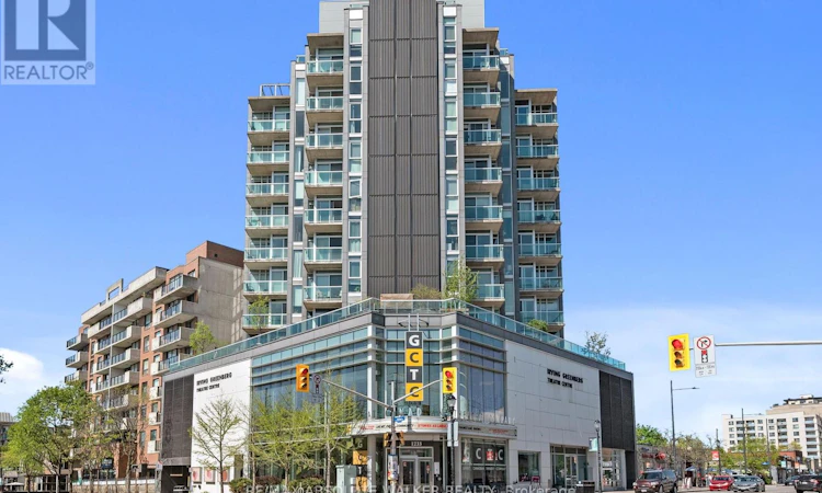 903-1227 Wellington Street W