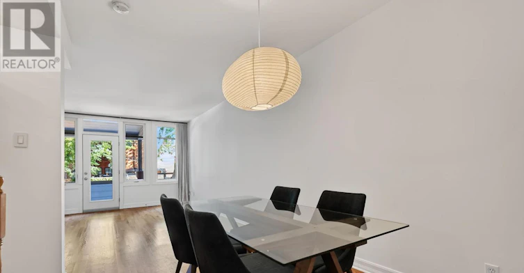 107-A Third Avenue, Ottawa, ON, K1S 2J7 - 9