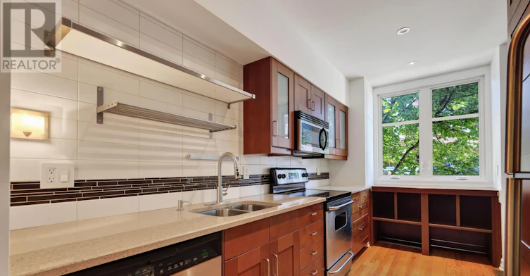 107-A Third Avenue, Ottawa, ON, K1S 2J7 - 6